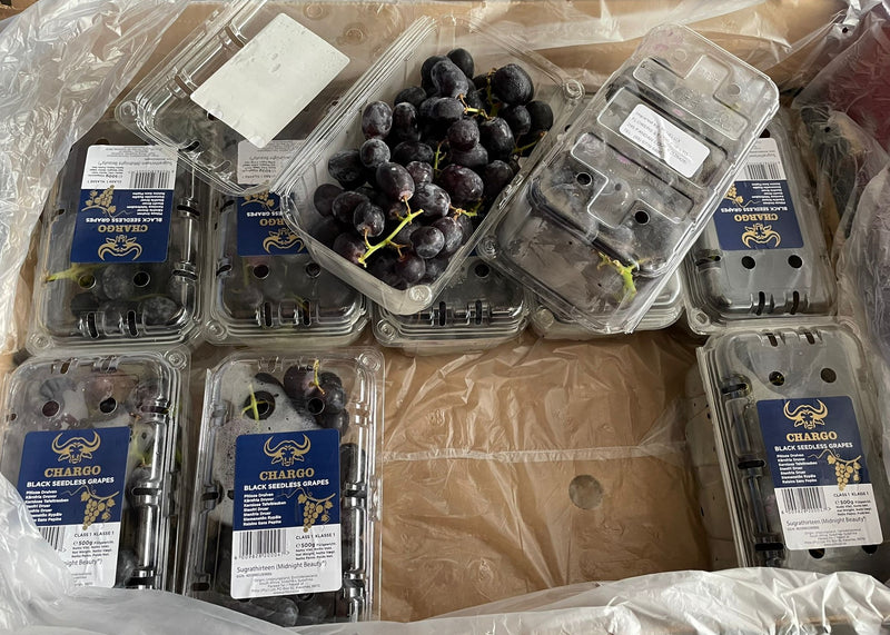 Black Seedless Grapes (Multiple Countries) (500g)